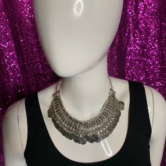 STATEMENT necklace - Picture 2 of 4